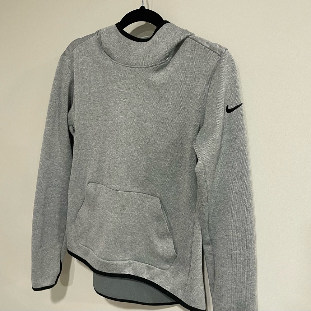 NIKE Women’s Therma Dri-Fit Water Repellant Hoodie Sweatshirt - Gray Size Small